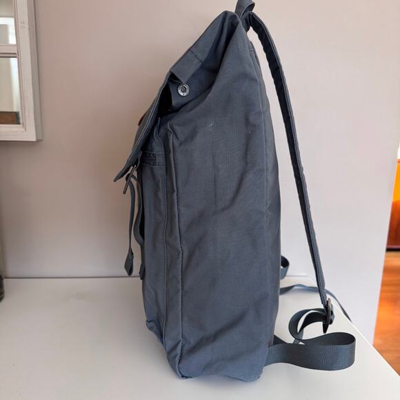 Fjällräven Foldsack No 1 Backpack Blue Foldover Style G-1000 Water Resistant Bag - Picture 8 of 10